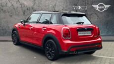 MINI Hatchback 1.5 Cooper Exclusive Premium 5dr Auto Petrol Hatchback